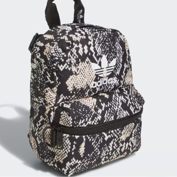 Adidas TREFOIL 2.0 MINI BACKPACK NWT - Picture 3 of 6